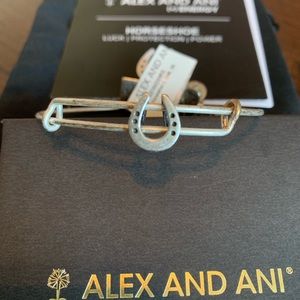 NWT Alex and Ani Horseshoe Charm Bangle